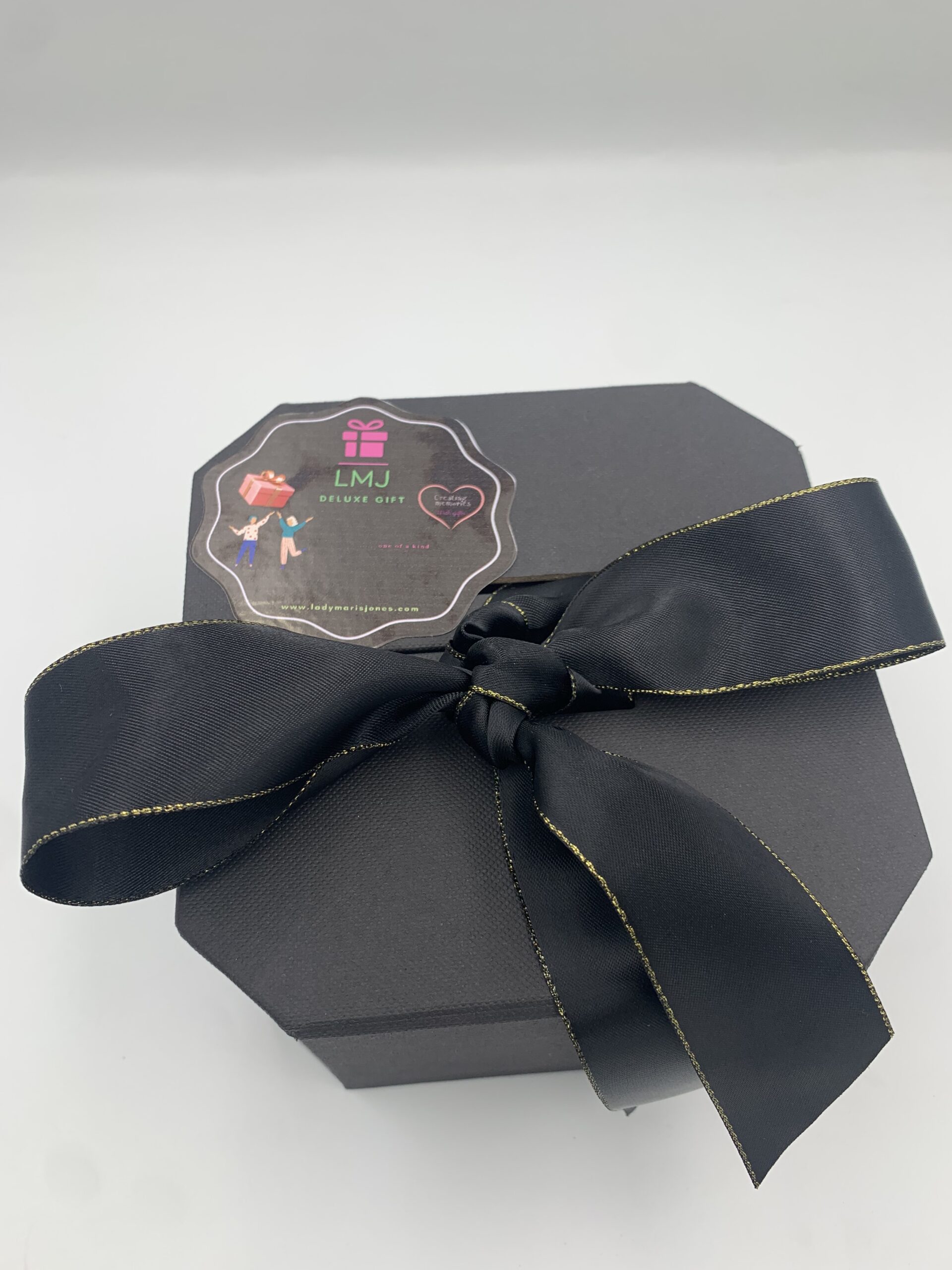 Lmj deluxe gift box