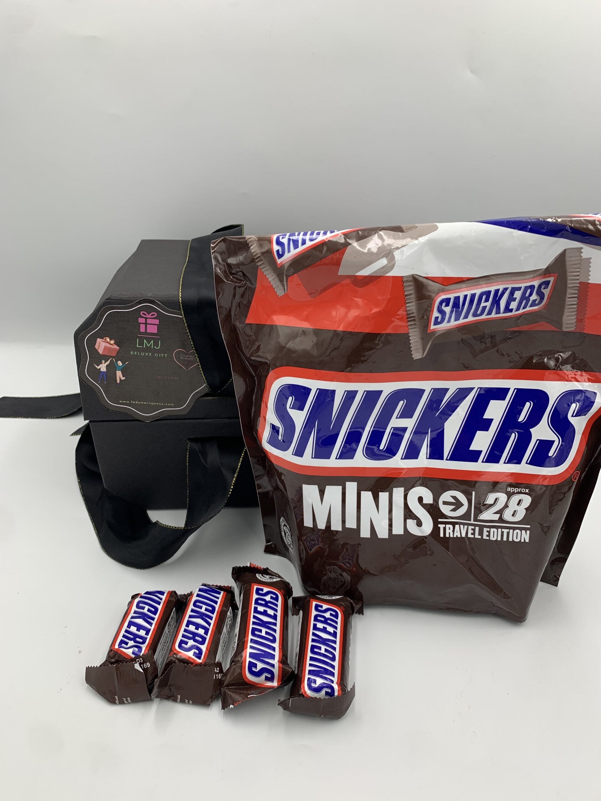 Snickers Chocolate Candy Bar