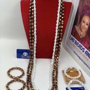 Chocowhite Sugar Neckpiece (Three tier)