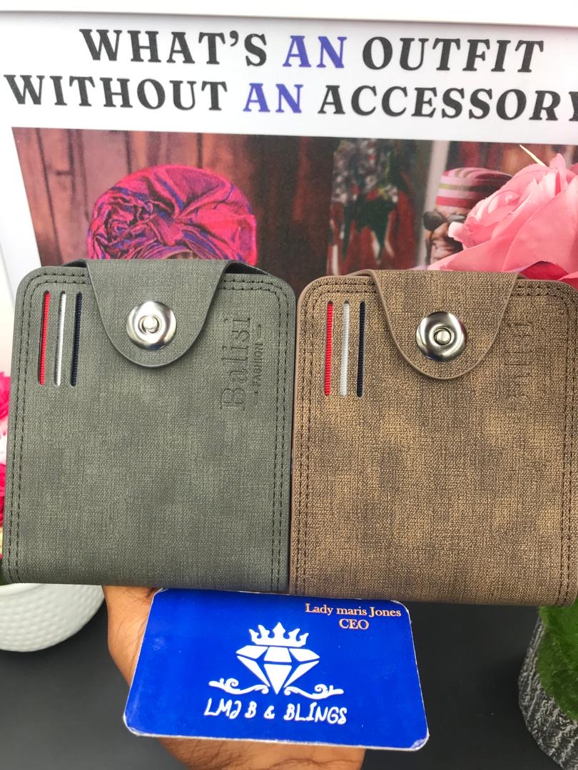 small pocket leather wallet for men