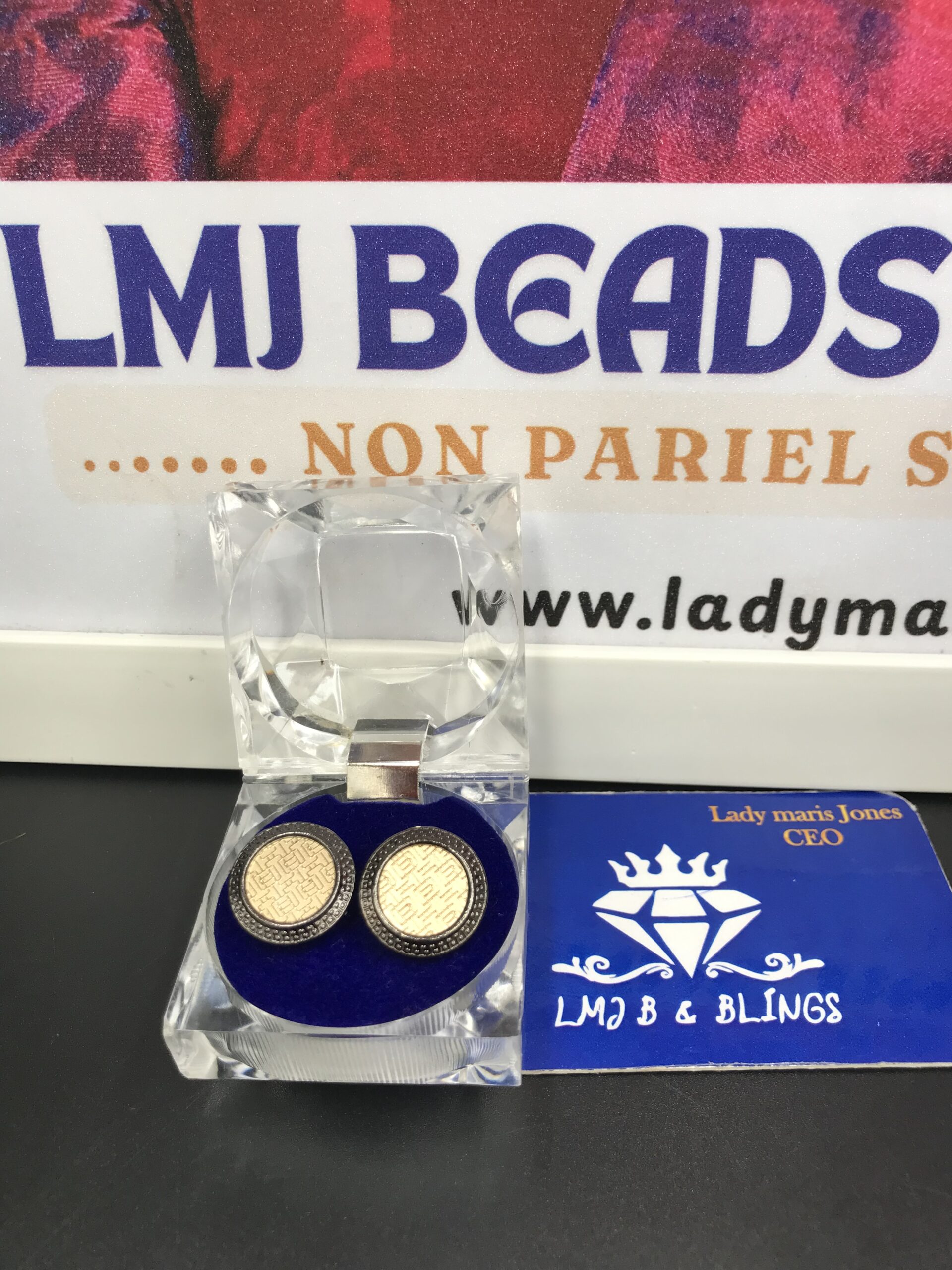 Gold tone executive Cufflinks
