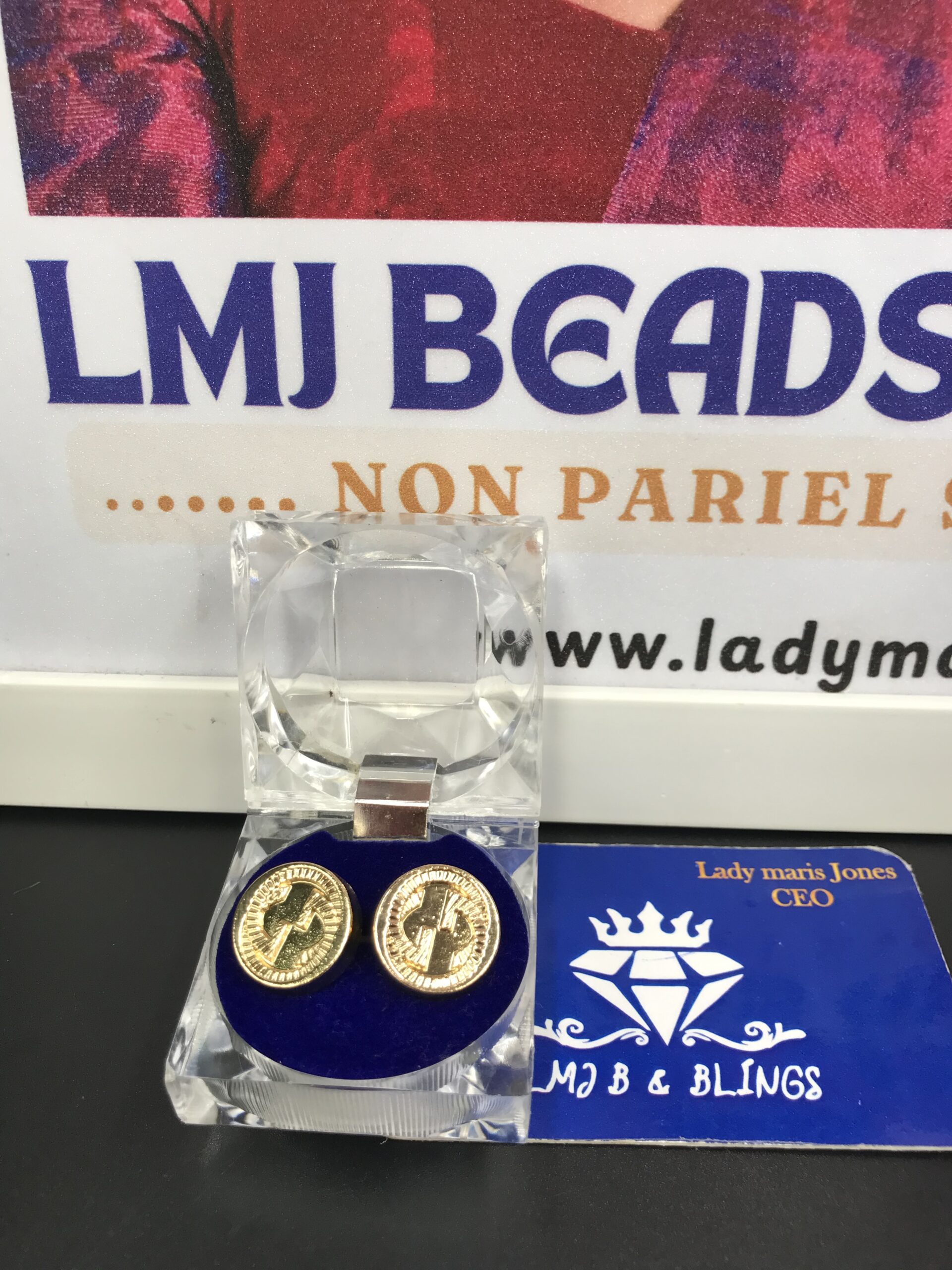 Golden Executive Round Cufflinks