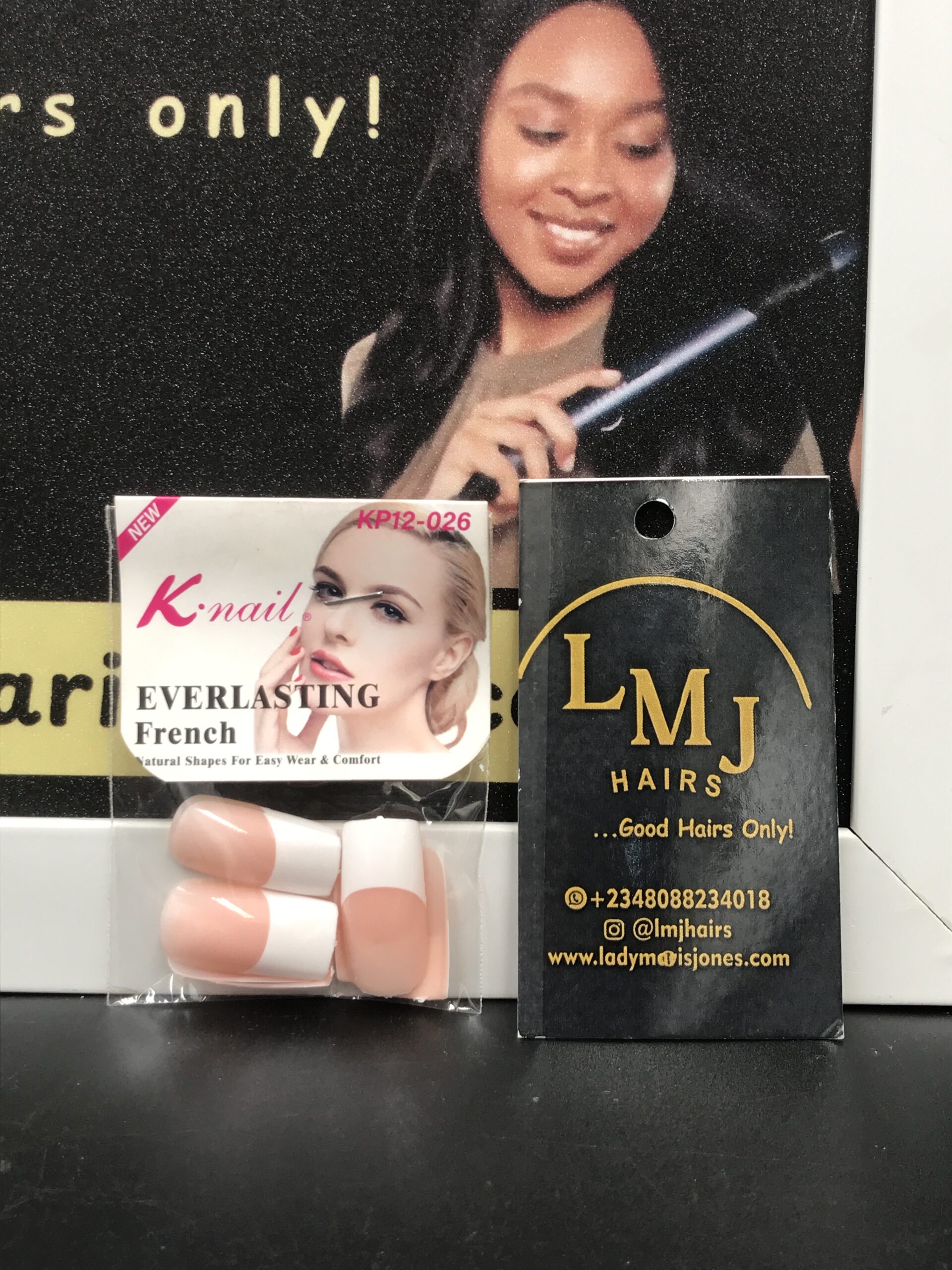 French Tips Press on Nails - Image 3