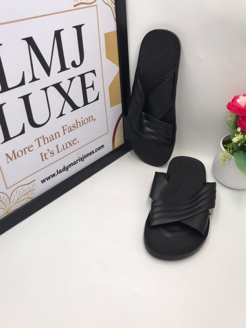 Men black Flat Casual Slide
