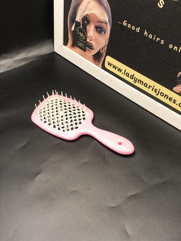 Detangler Hairbrush for Short Wigs & Hair - LMJ