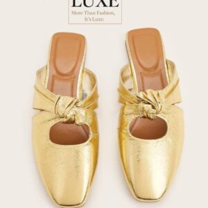 Women Elegant Embellished Flat shoe